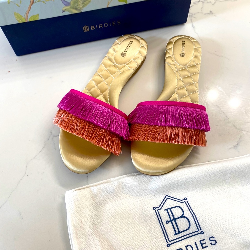 NWB Birdies Sparrow in Sangria size 7.5